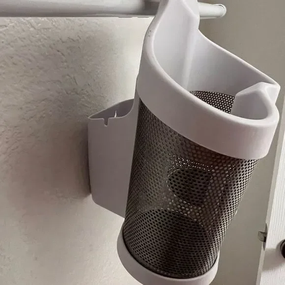 Caddy for blow dryer, brushes, flat iron - Picture 3 of 3